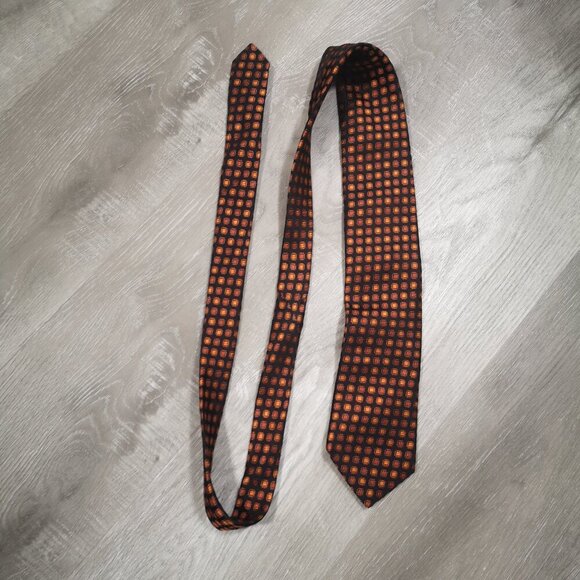 Dion Collection Men's 100% Italian Silk Hand Crafted in Canada Neck Tie - Picture 1 of 6